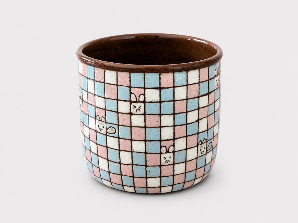 Artist Collection Black Pottery Pastel Mosaic Cup with Hand-Painted Animal Details – 300ml