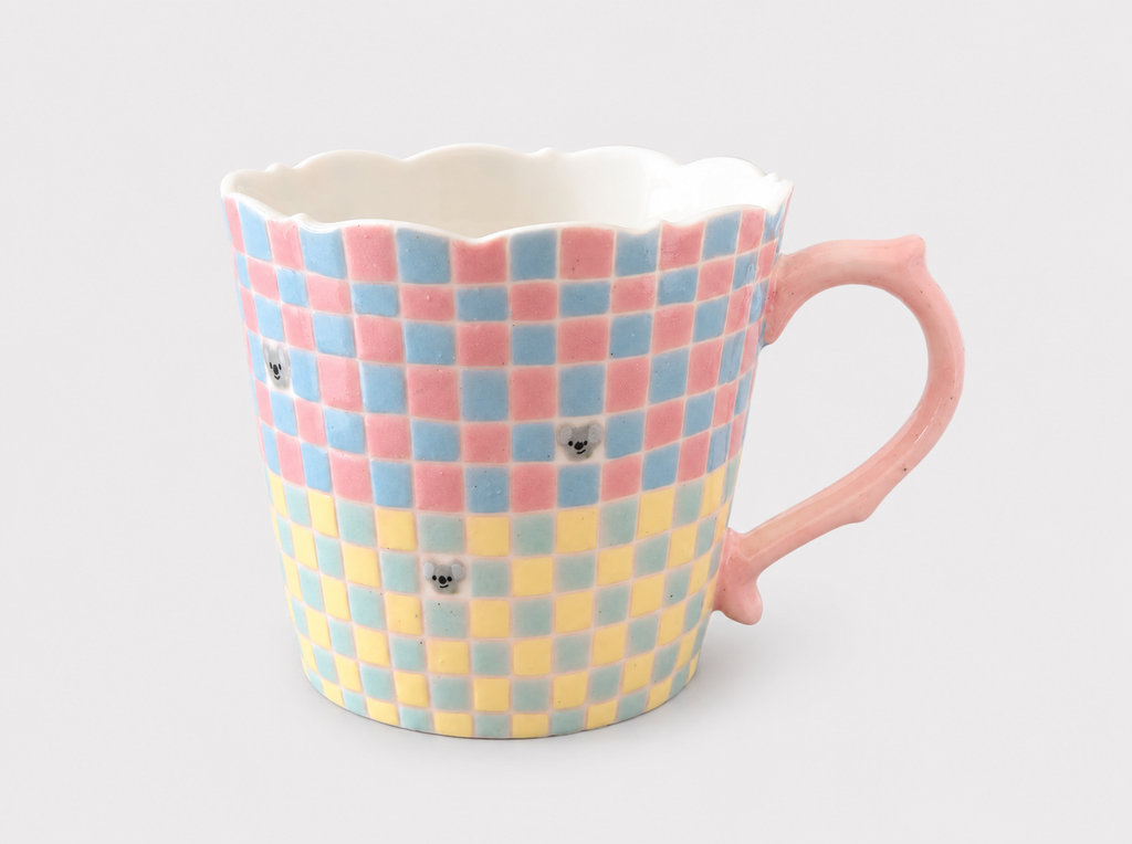 Artist Collection Pastel Check Petal-Rim Mug with Hand-Painted Bear Details – 250ml