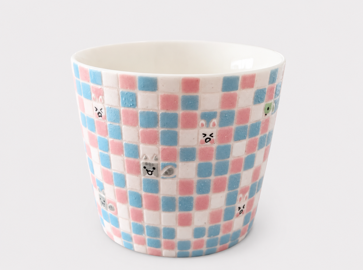 Artist Collection Pastel Mosaic Cup with Hand-Painted Animal Details – 250ml