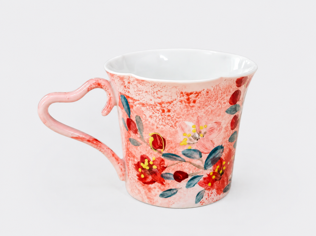 Hand-Painted Blush Pink Floral Ceramic Mug – 280ml Botanical Tea & Coffee Cup with Heart-Shaped Handle