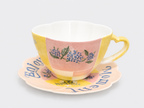 Handbemalte Keramiktasse mit Fliederdesign – Artisan Kaffeetasse mit Fuß